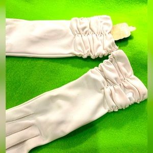 NWT Vintage White Gloves By superb Leatherspun Nylon  L@@K